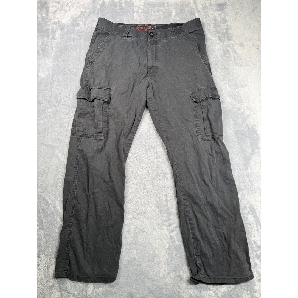 Wrangler ATG All Terrain Gear Cargo Pants Men 36x30 Charcoal Gray Cotton Stretch
